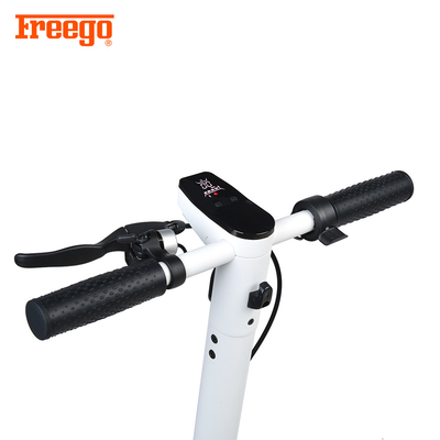 &quot;trotinette&quot; bonde portátil do pé da viagem 350W curto com exposição de diodo emissor de luz do freio de mão